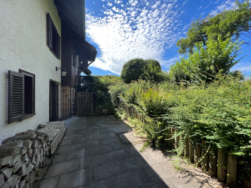 Terrasse hinten
