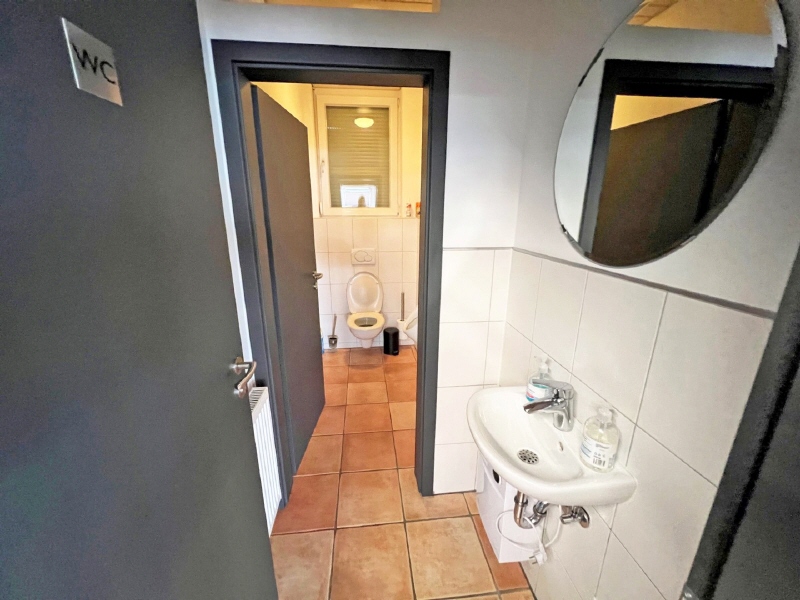 WC