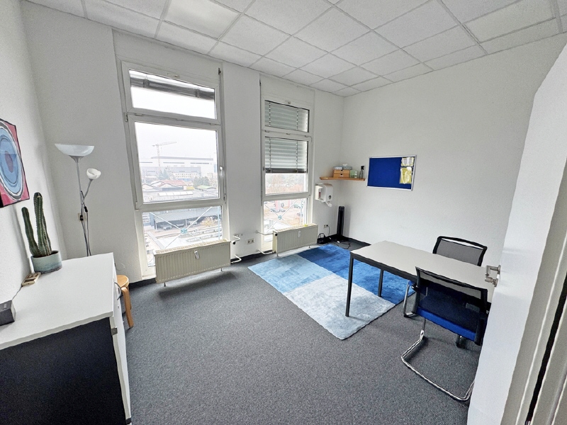 Büro 4