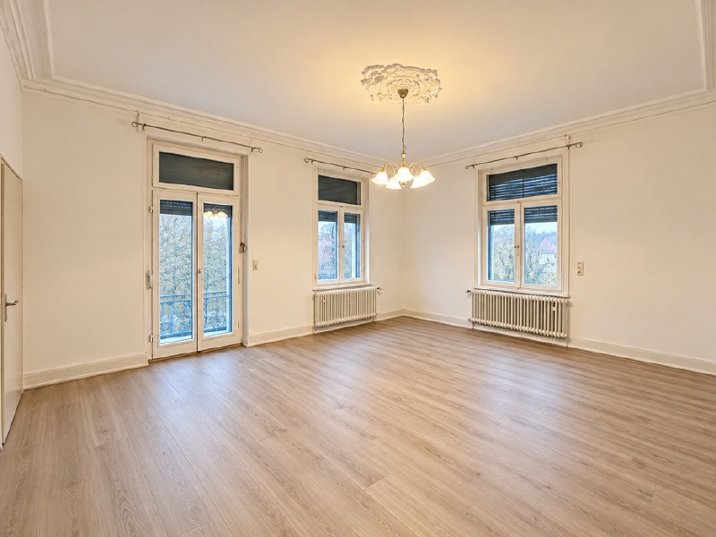 IN WUNDERSCHÖNER ALTSTADTVILLA: 5 STUDENTENZIMMER - ZENTRUM RV - Photo 2
